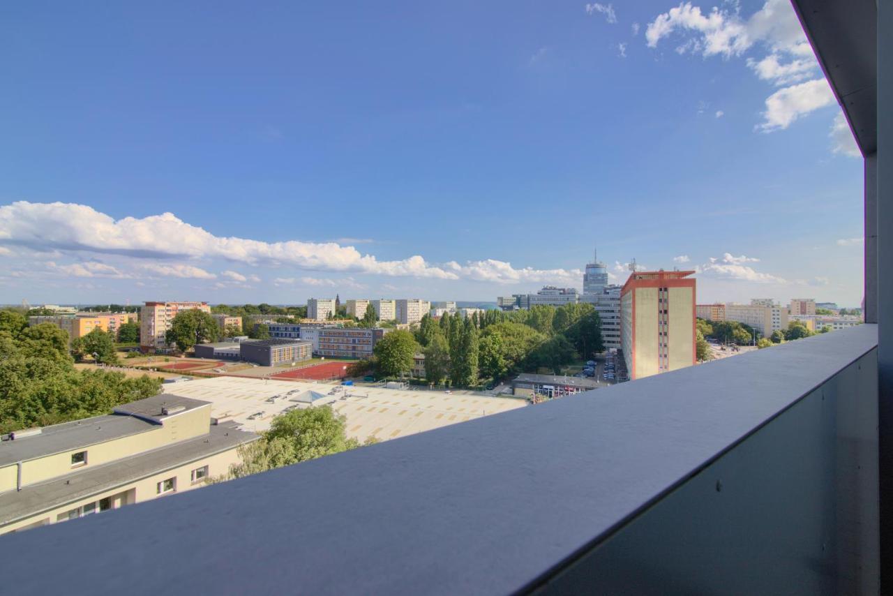 Apartments In - Hanza Tower - Sauna & Pool Szczecin Exteriör bild