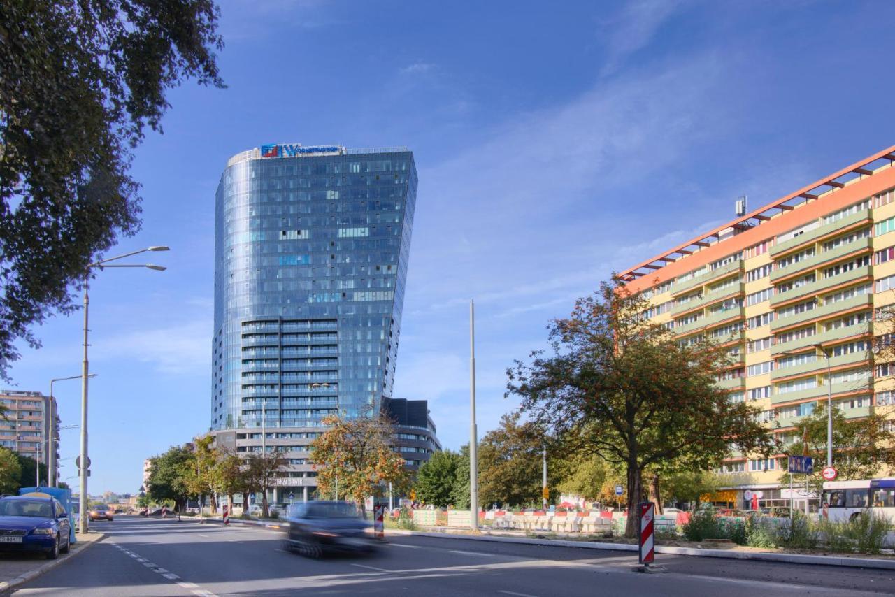 Apartments In - Hanza Tower - Sauna & Pool Szczecin Exteriör bild